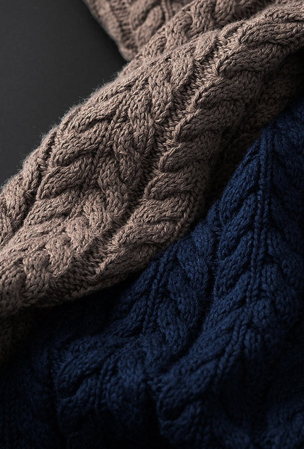 Structure sweater